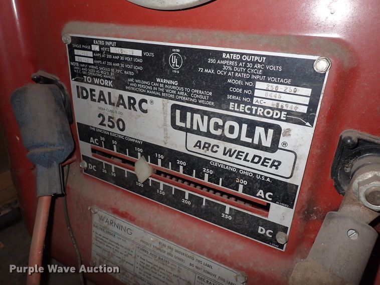 image for item IB9140 Lincoln Idealarc 250  arc welder
