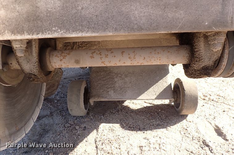 image for item IB9147 Cushion Cut  saw