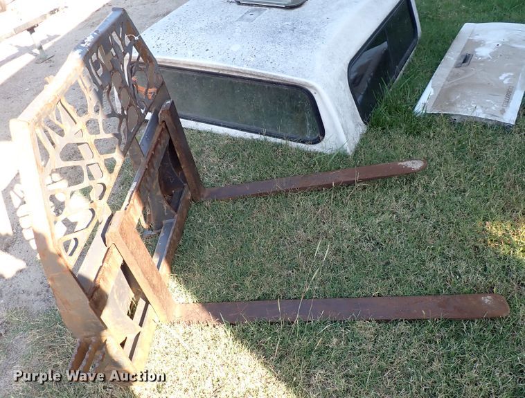 image for item IB9148 Murphy 48"L skid steer forks