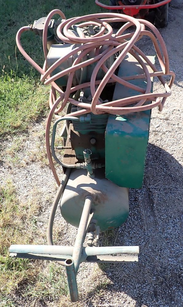 image for item IB9155 Binks  air compressor