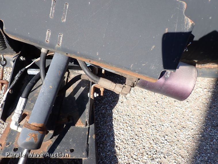 image for item IB9157 John Deere  snow plow