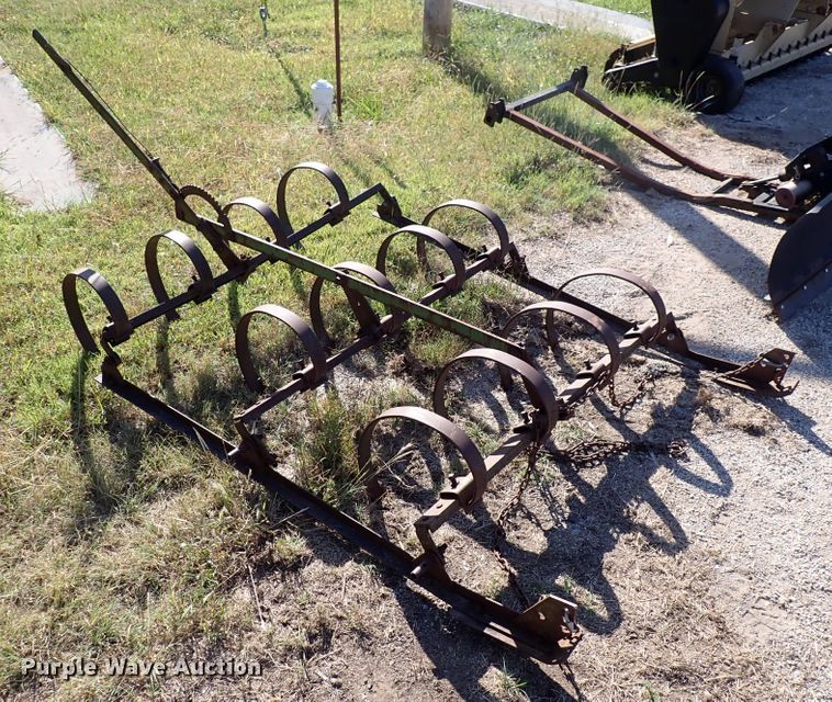 image for item IB9158 Spring tooth harrow