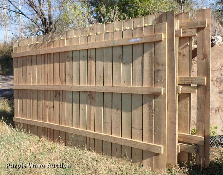 image for item IB9159 (6) wood fence sections