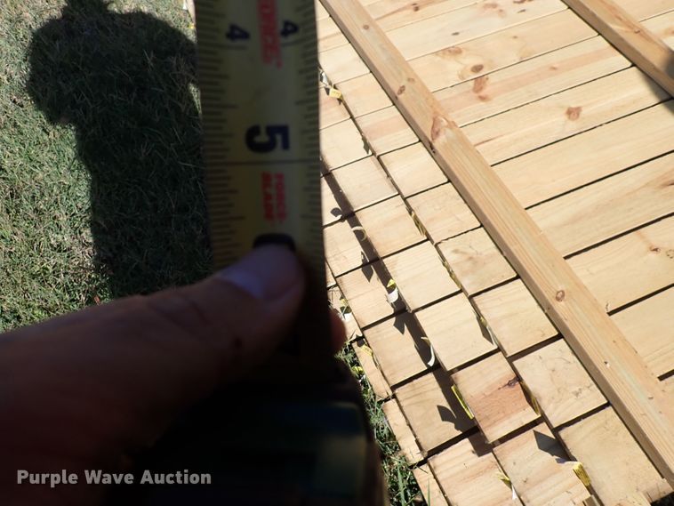 image for item IB9159 (6) wood fence sections