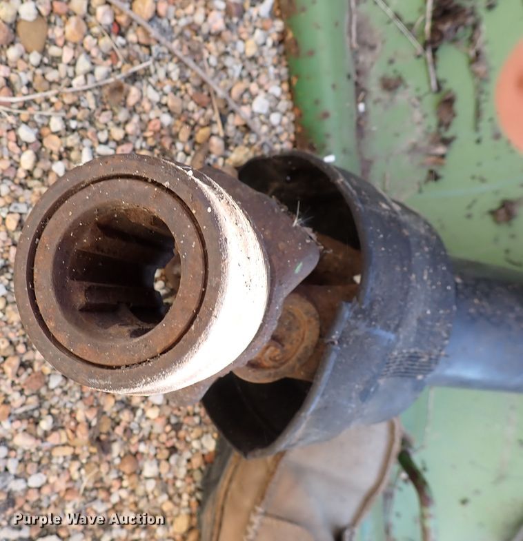 image for item IB9163 John Deere 660  tiller