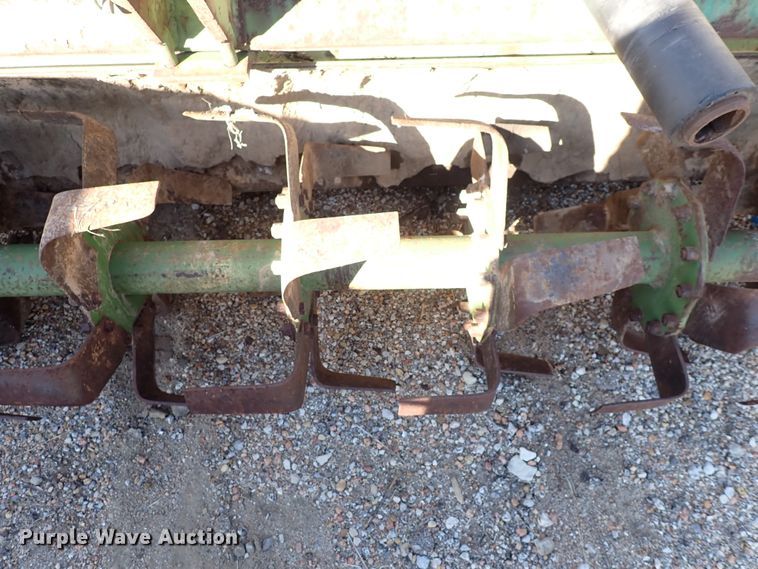 image for item IB9163 John Deere 660  tiller