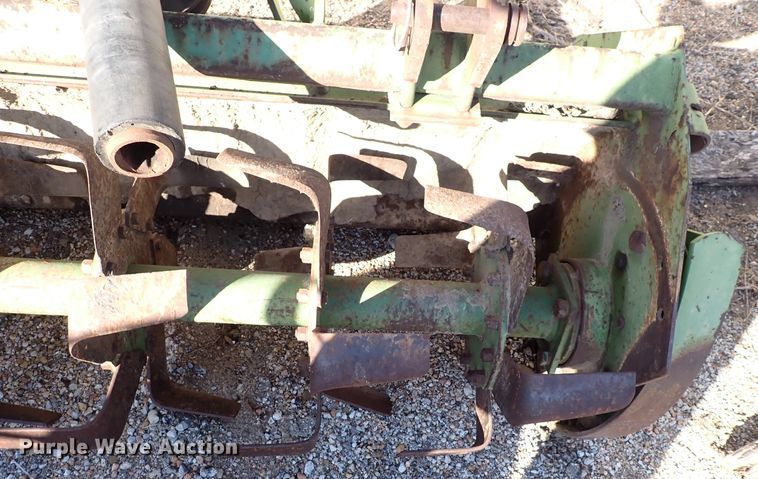 image for item IB9163 John Deere 660  tiller