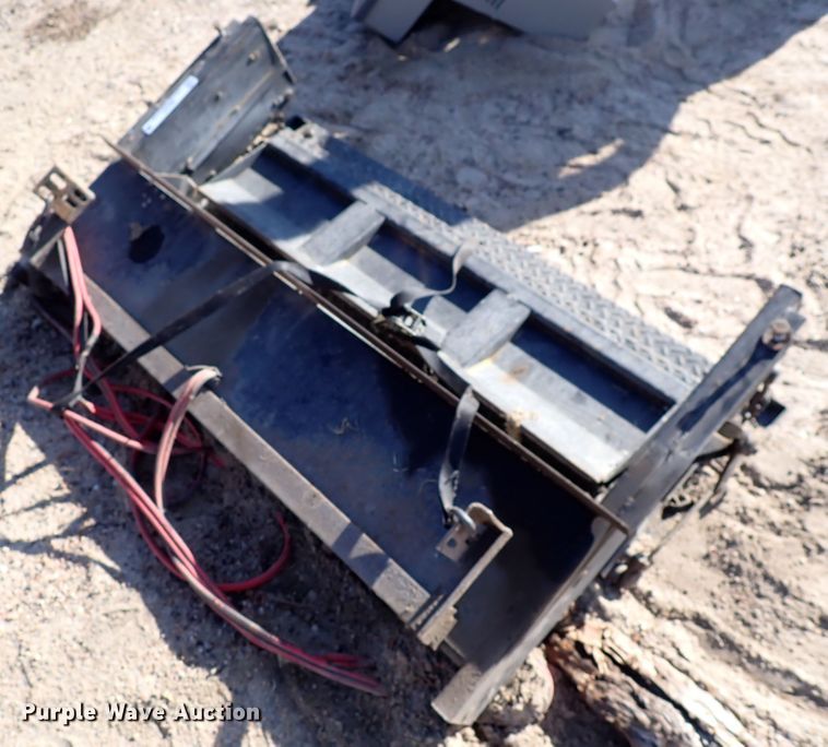 image for item IB9167 Tommy Gate 500 Mini  end gate lift