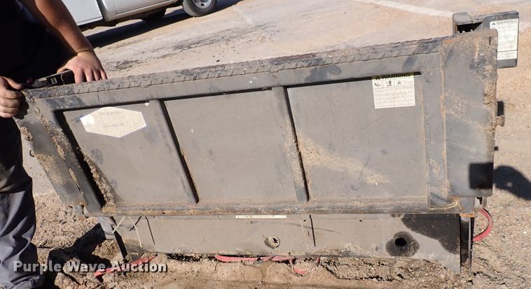 image for item IB9167 Tommy Gate 500 Mini  end gate lift