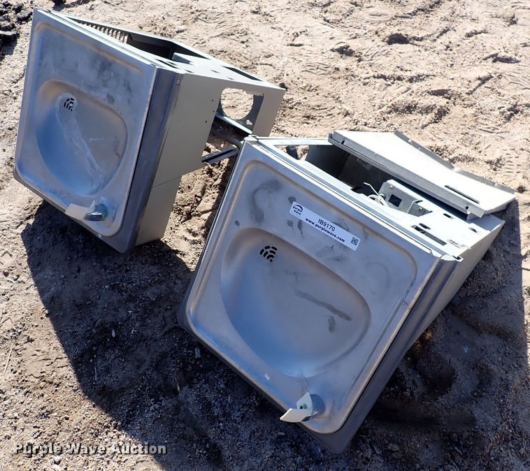 image for item IB9170 (2) water fountains