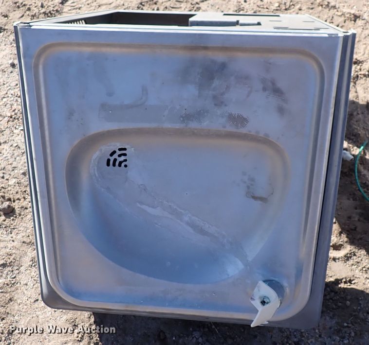 image for item IB9170 (2) water fountains