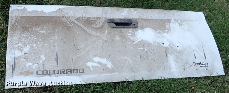 image for item IB9171 Chevrolet Colorado pickup truck accessories