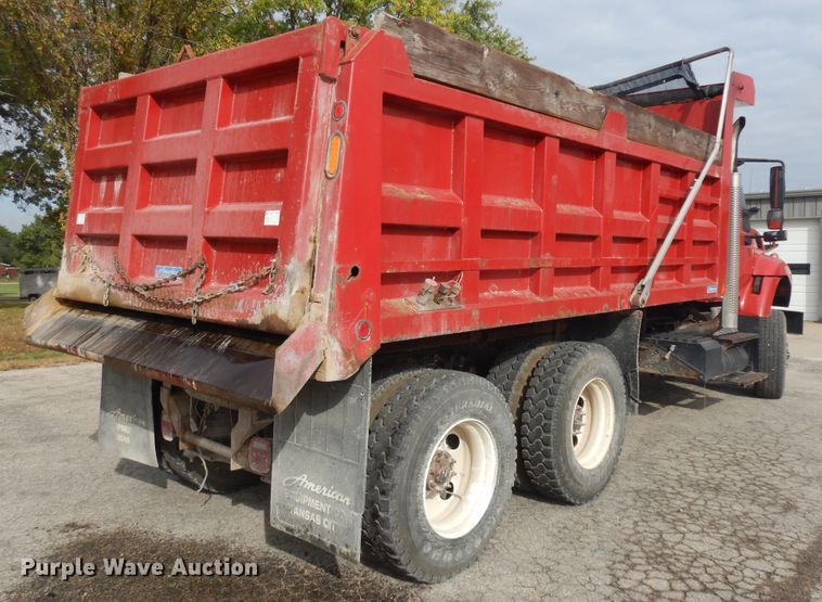 image for item IK9509 2014 International WorkStar 7500  dump truck