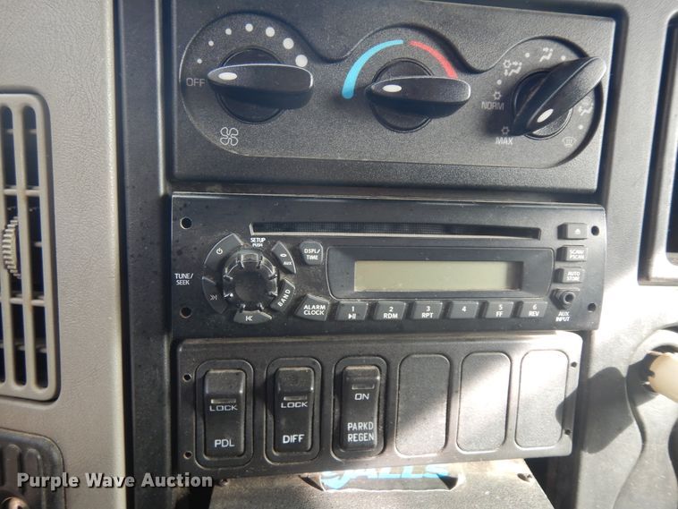 image for item IK9509 2014 International WorkStar 7500  dump truck