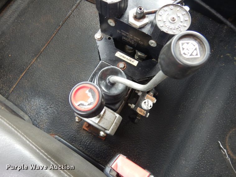 image for item IK9509 2014 International WorkStar 7500  dump truck