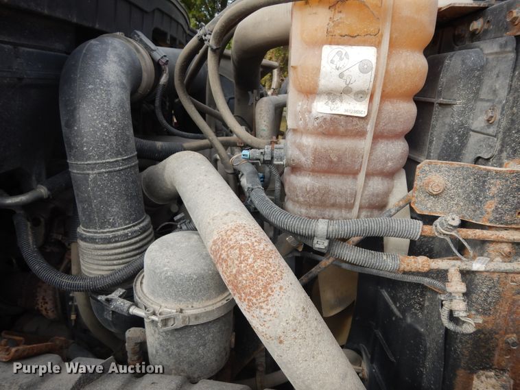 image for item IK9509 2014 International WorkStar 7500  dump truck