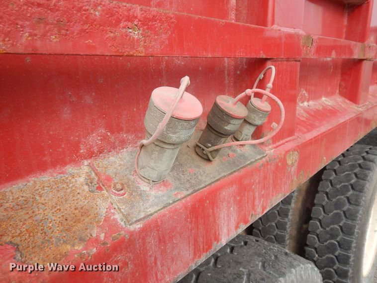 image for item IK9509 2014 International WorkStar 7500  dump truck