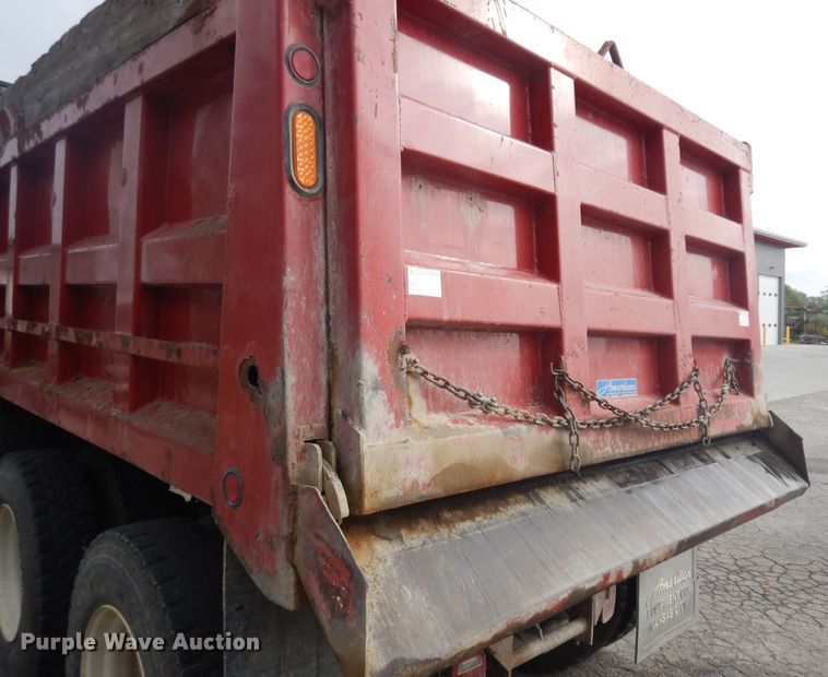 image for item IK9509 2014 International WorkStar 7500  dump truck