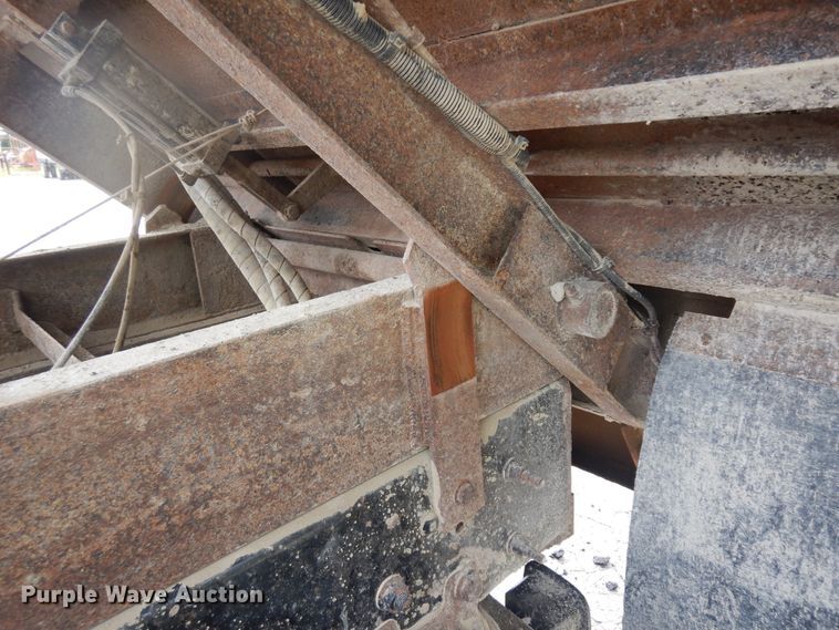 image for item IK9509 2014 International WorkStar 7500  dump truck