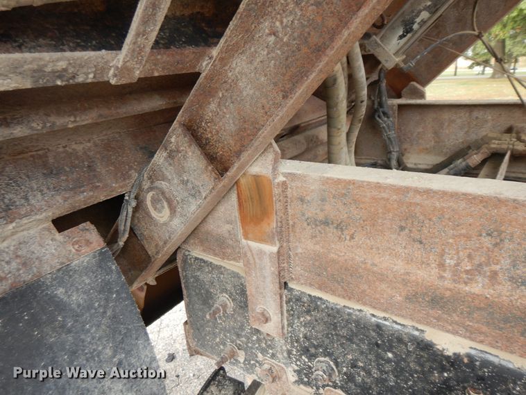 image for item IK9509 2014 International WorkStar 7500  dump truck