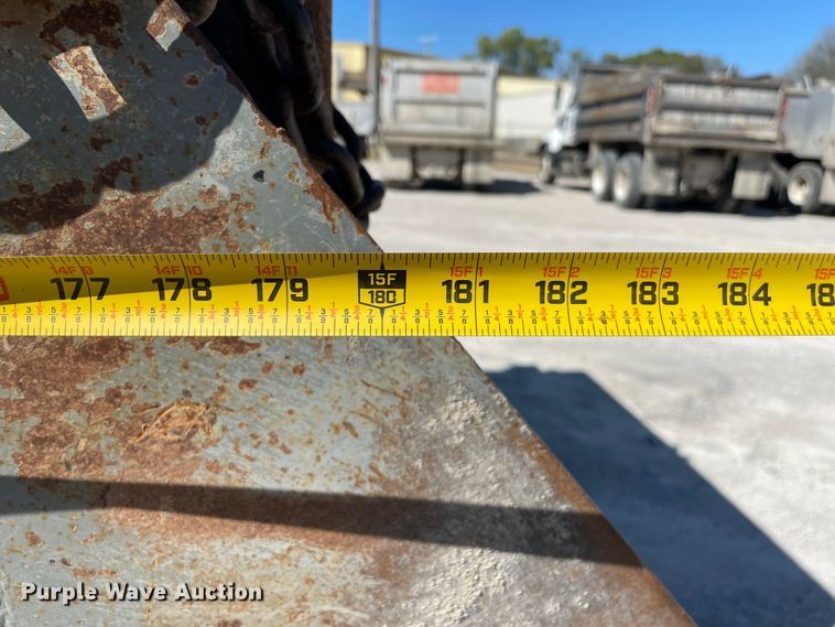 image for item JQ9414 2009 Sterling LT9500  dump truck