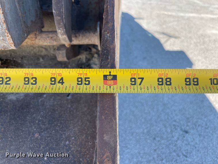 image for item JQ9414 2009 Sterling LT9500  dump truck