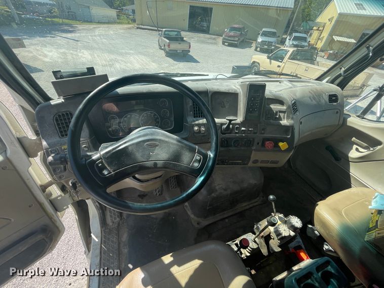 image for item JQ9414 2009 Sterling LT9500  dump truck