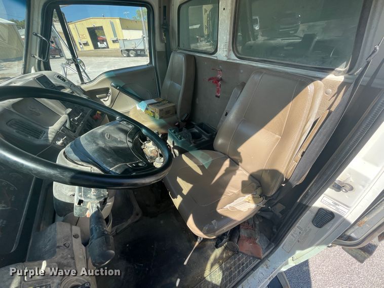 image for item JQ9414 2009 Sterling LT9500  dump truck