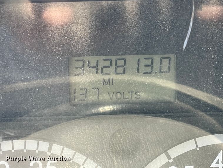 image for item JQ9414 2009 Sterling LT9500  dump truck