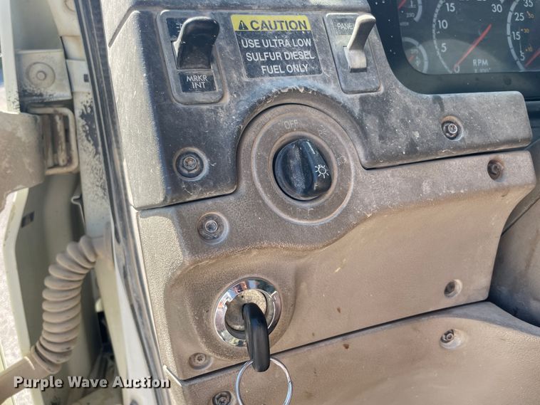 image for item JQ9414 2009 Sterling LT9500  dump truck