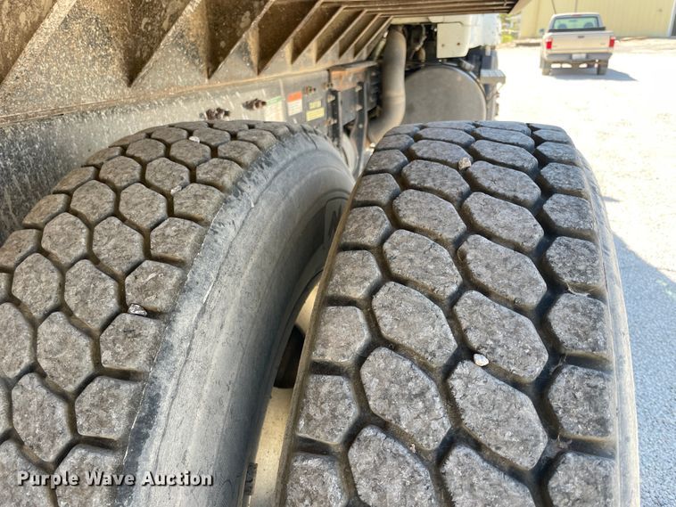 image for item JQ9414 2009 Sterling LT9500  dump truck