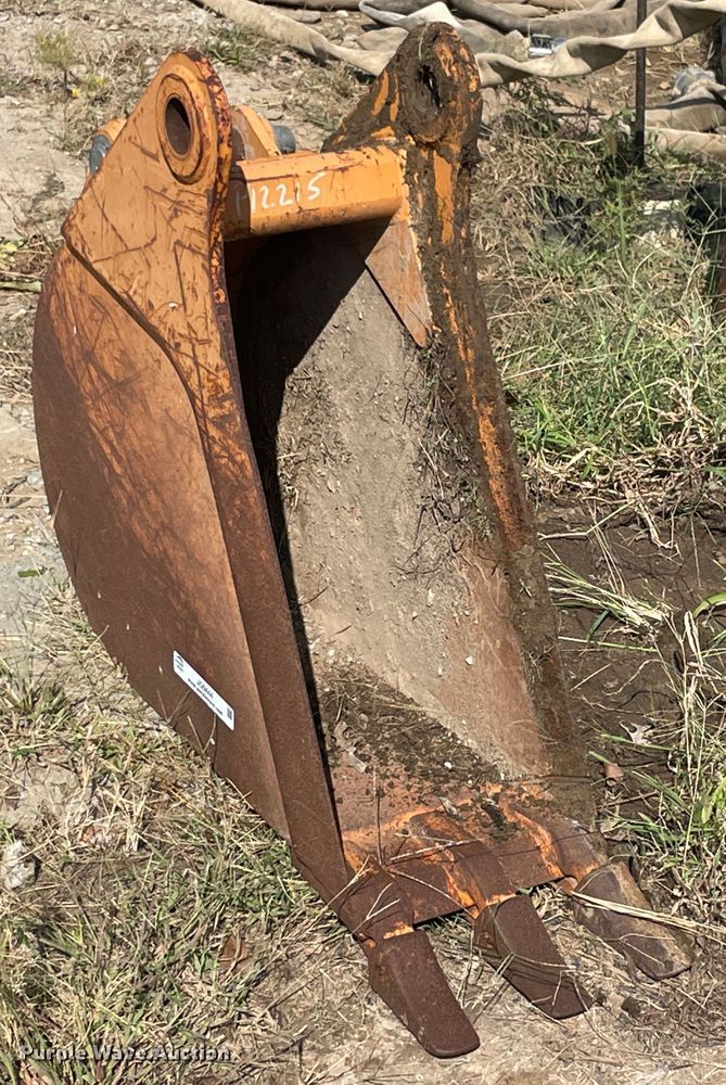 image for item JQ9444 Case  12"W excavator bucket