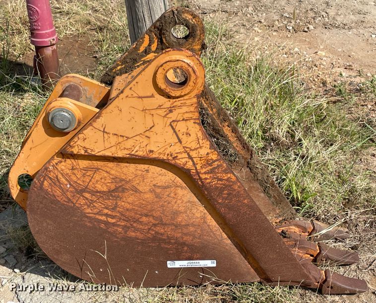 image for item JQ9444 Case  12"W excavator bucket