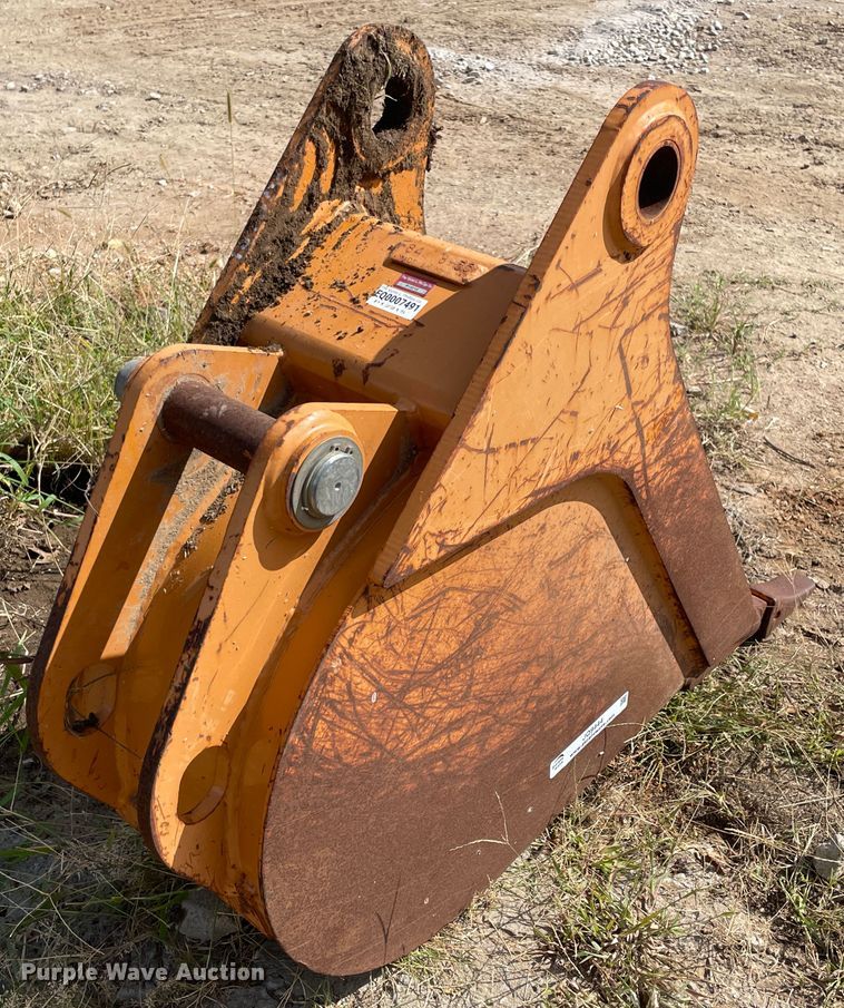 image for item JQ9444 Case  12"W excavator bucket