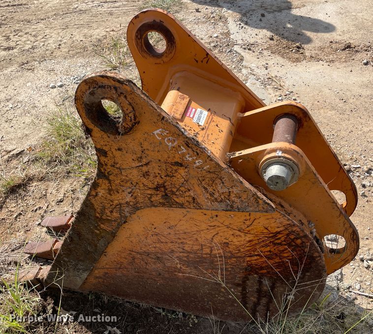 image for item JQ9444 Case  12"W excavator bucket