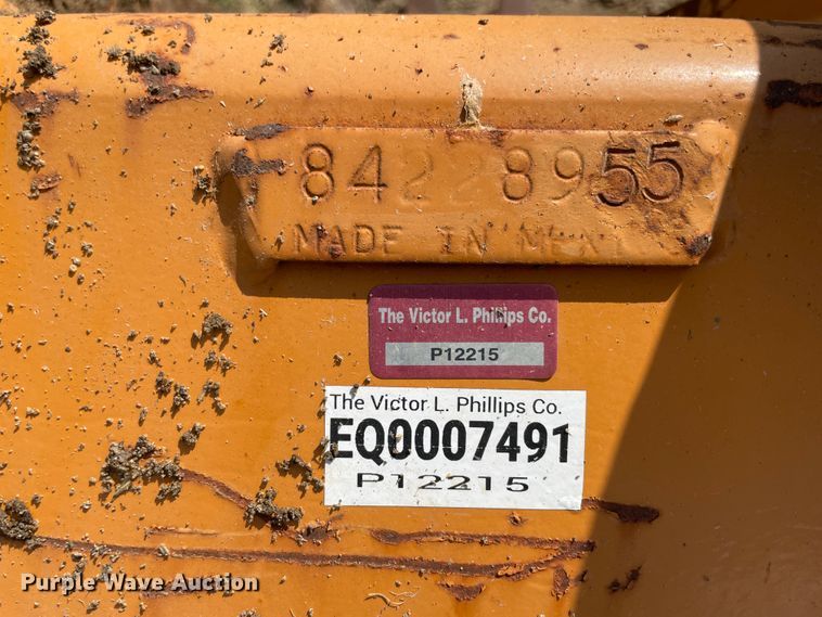 image for item JQ9444 Case  12"W excavator bucket