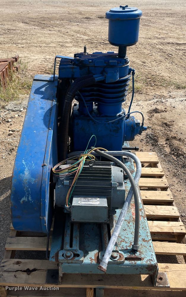 image for item JQ9445 Kellogg-American 352  air compressor