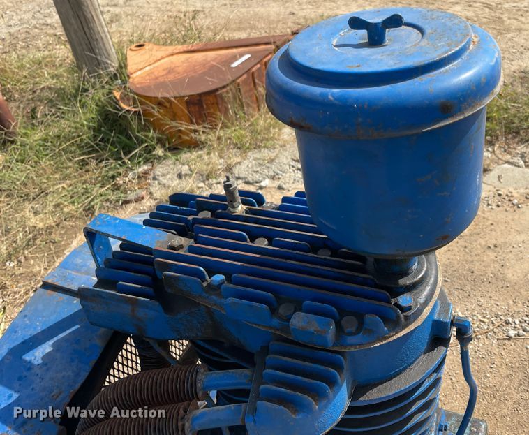 image for item JQ9445 Kellogg-American 352  air compressor