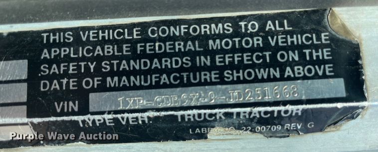 image for item JQ9448 1988 Peterbilt 377  water truck