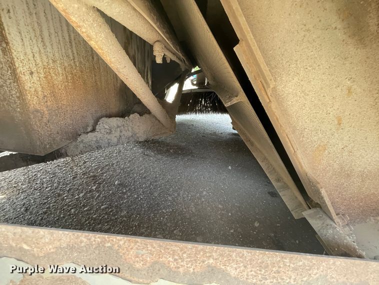 image for item JQ9449 Elgin Pelican  street sweeper