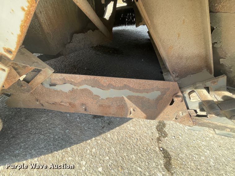 image for item JQ9449 Elgin Pelican  street sweeper