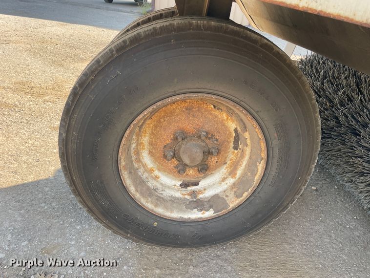 image for item JQ9449 Elgin Pelican  street sweeper