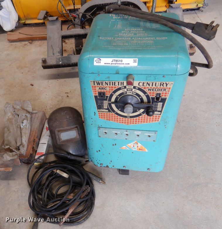 image for item JT9510 Twentieth Century 41B208/230  welder