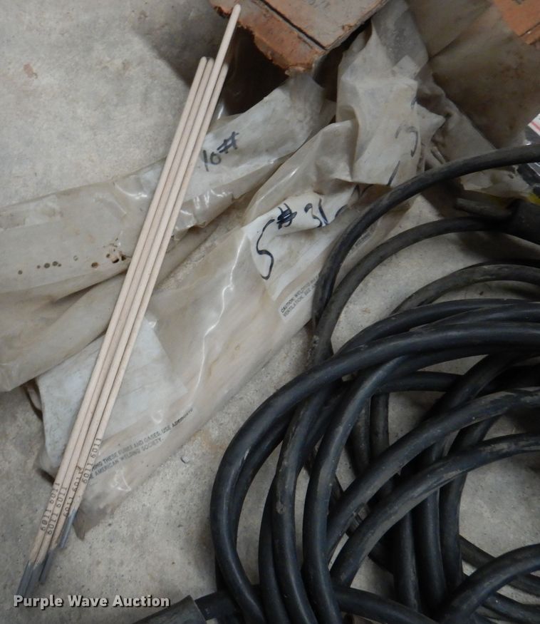 image for item JT9510 Twentieth Century 41B208/230  welder