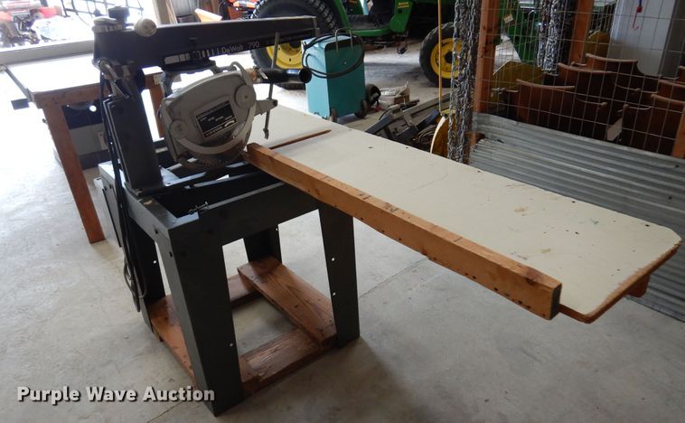 image for item JT9512 DeWalt 790  radial arm saw
