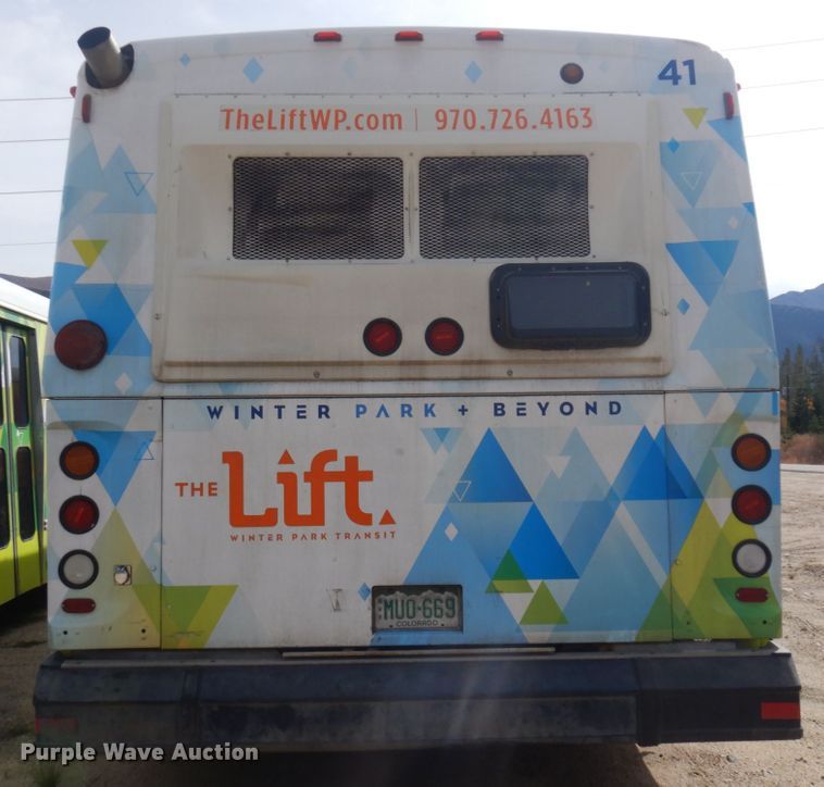 image for item JZ9832 2000 Orion  transit bus