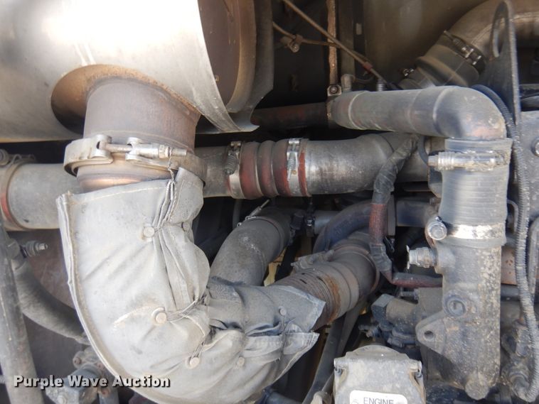 image for item JZ9832 2000 Orion  transit bus