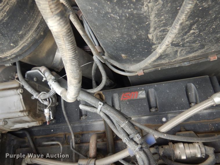 image for item JZ9832 2000 Orion  transit bus