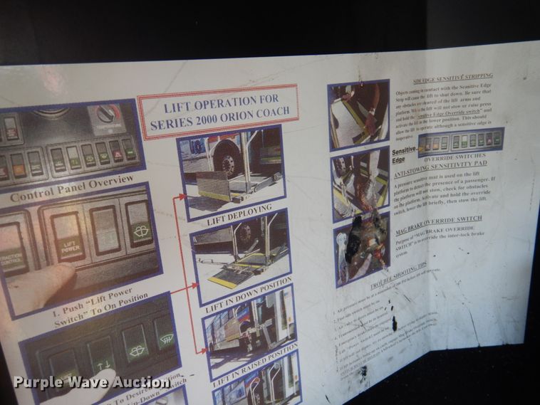 image for item JZ9832 2000 Orion  transit bus