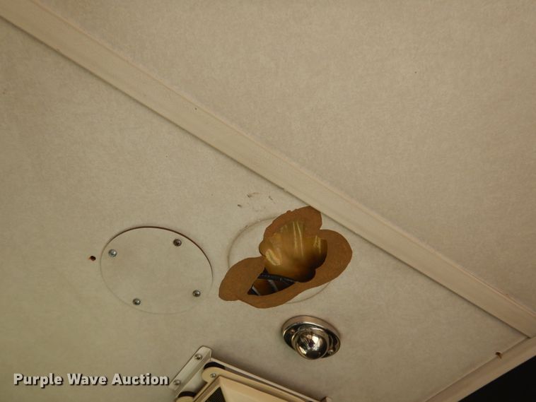 image for item JZ9832 2000 Orion  transit bus